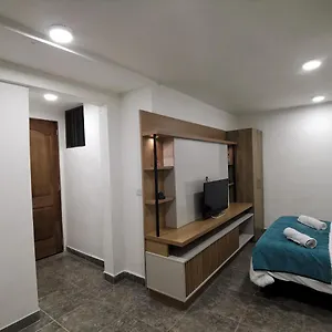 Hermosos Cerca Aeropuerto Jmc Apartment